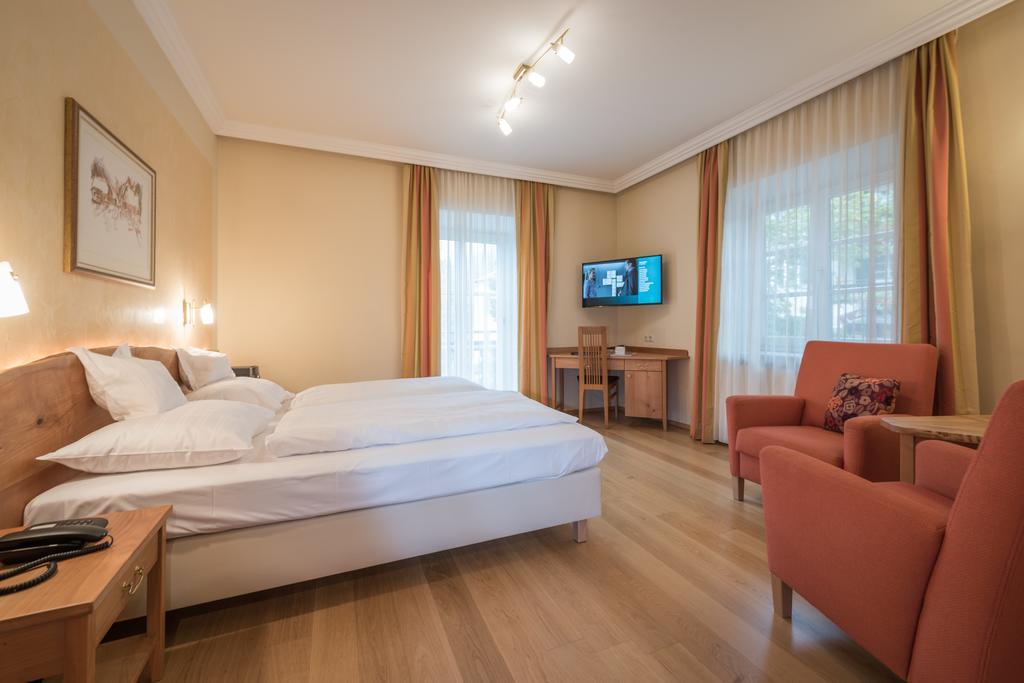 Hotel & Restaurant Ragginger Attersee Nussdorf am Attersee Εξωτερικό φωτογραφία