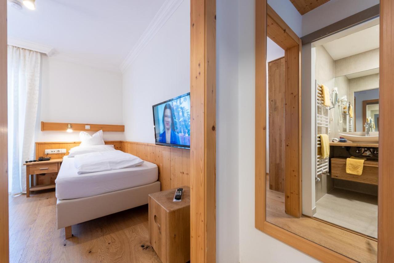 Hotel & Restaurant Ragginger Attersee Nussdorf am Attersee Εξωτερικό φωτογραφία